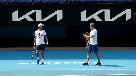 “Es miserable”, el ataque de Juan Manuel de Prada a Rafa Nadal 